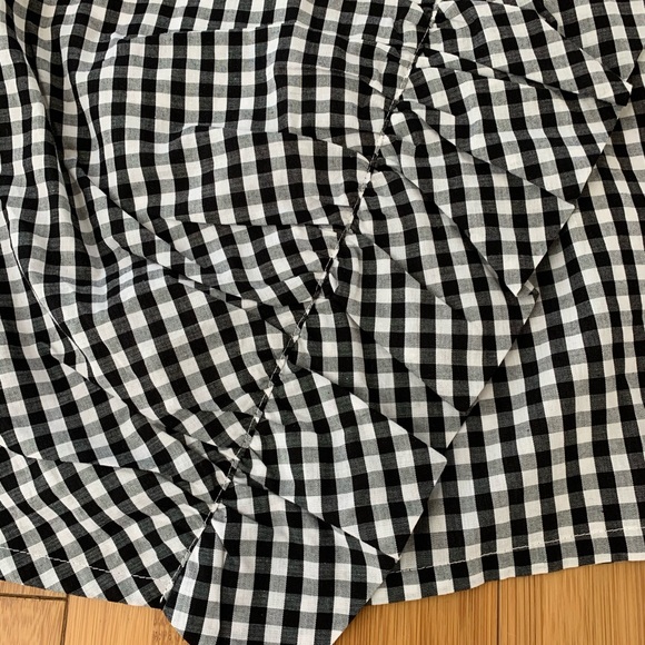 Lulu’s Gingham Mini Skirt - XS - Picture 3 of 8